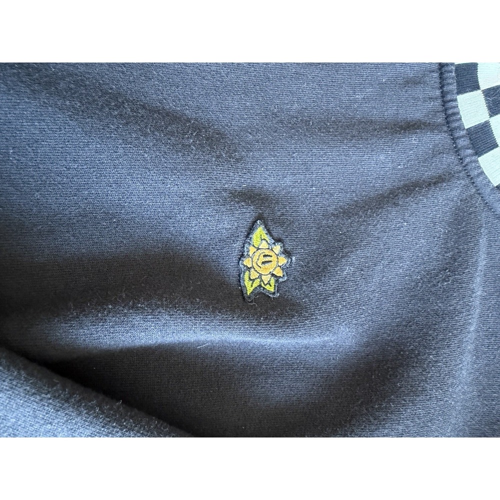 Vans Mens M Black Checkerboard Collar Crewneck Sweatshirt Sun Graphic Y2K - Picture 3 of 6